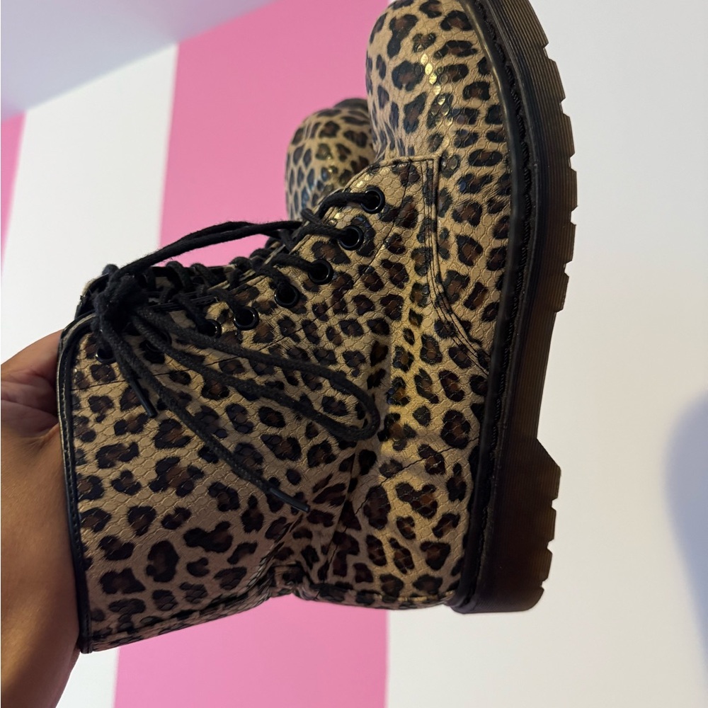 Leopard boots - Picture 4 of 5